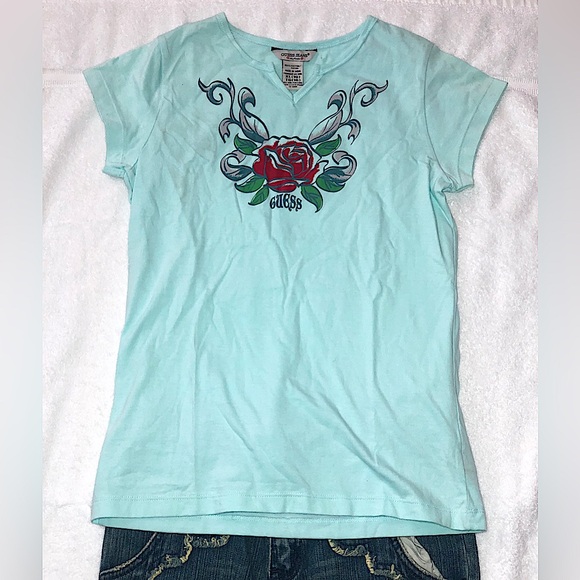 Guess - Picture 2 of 8